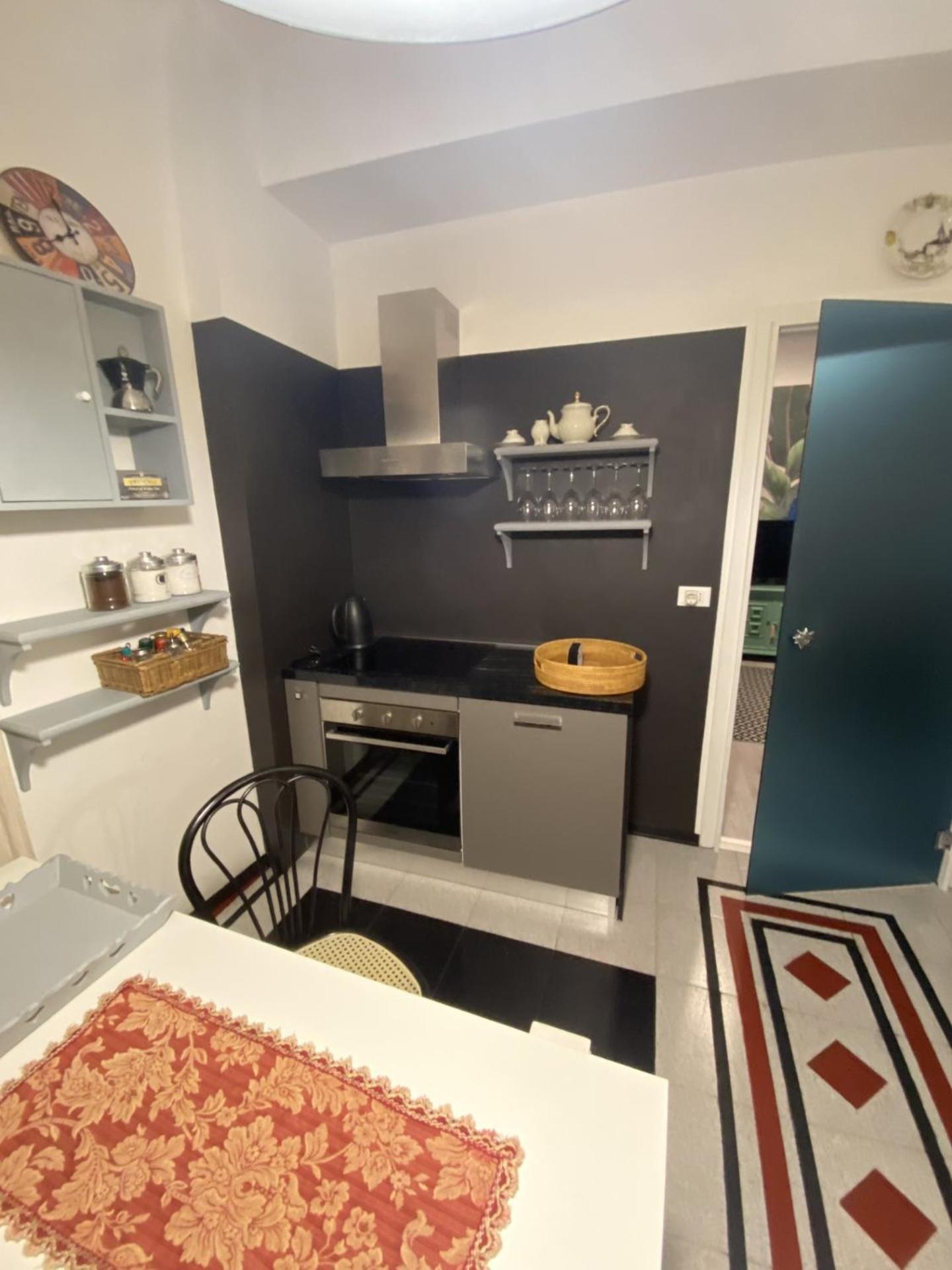 A4 Apartment Савона Екстериор снимка